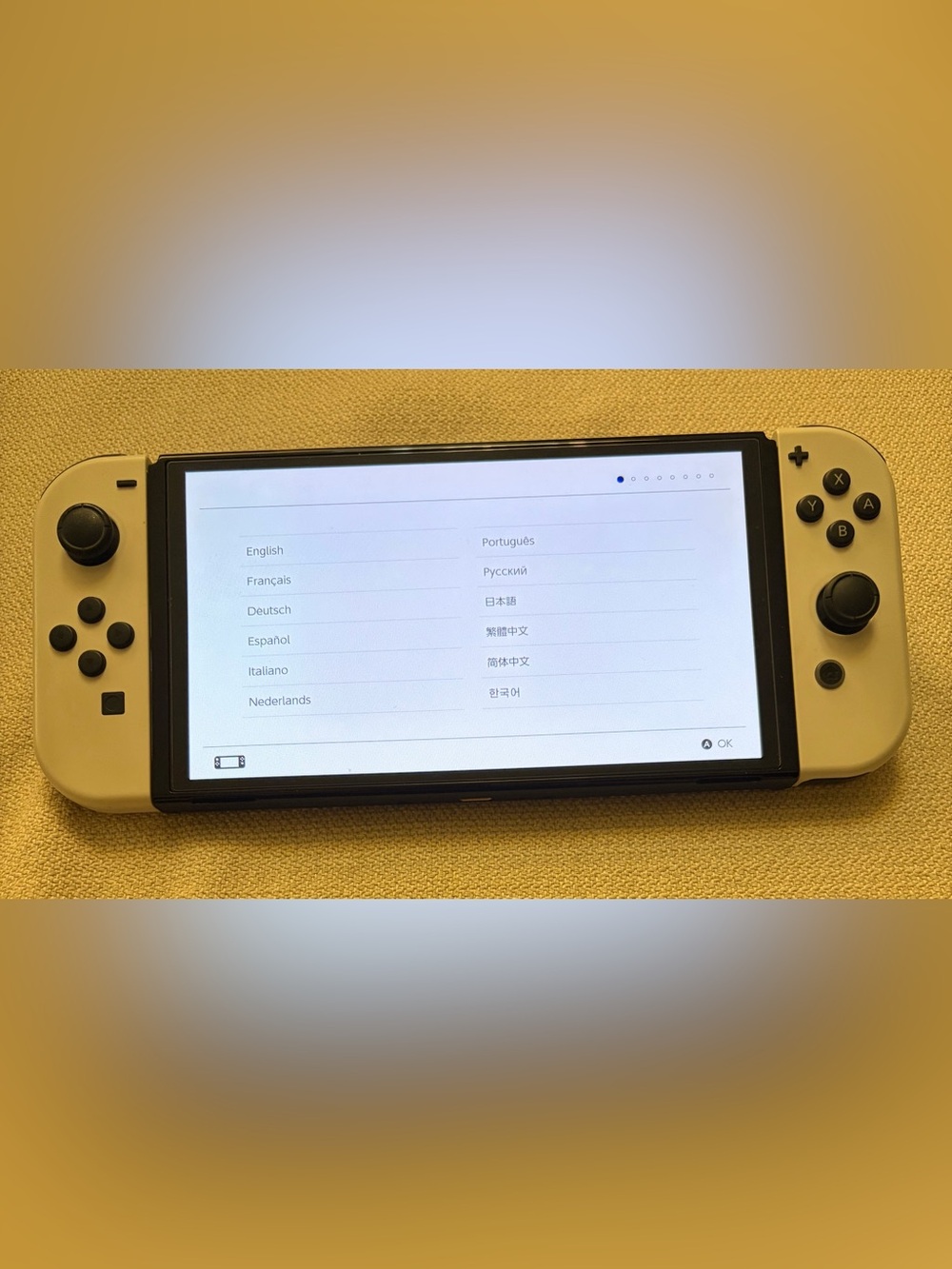 Nintendo Switch - OLED Model Console Bundle - Picture 2 of 12